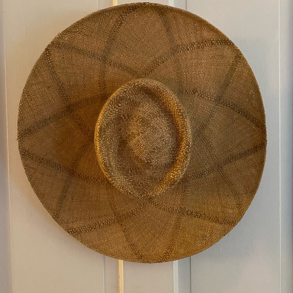 Modern Monarchie Straw Wide-Brim Hat | Like New